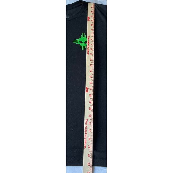 Hangar 209 Short Sleeve Black T-Shirt Rosewell New Mexico Size Large - Picture 2 of 7